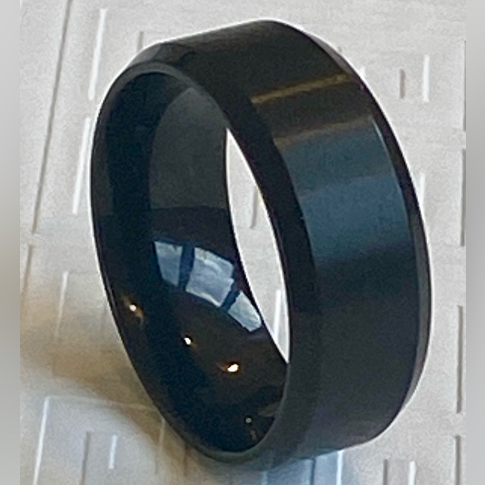 Men's Sleek Titanium Black Ring
